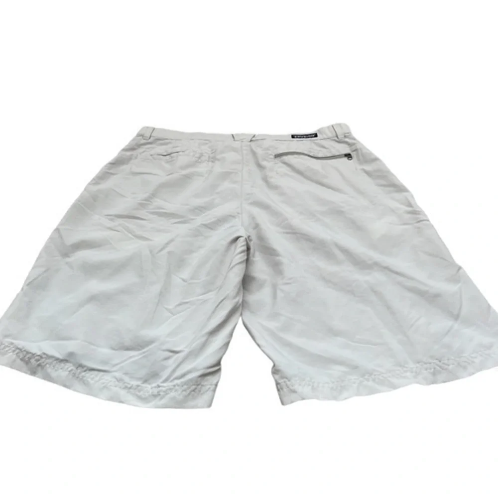 Patagonia‎ Men’s Cream Off White 10” Shorts